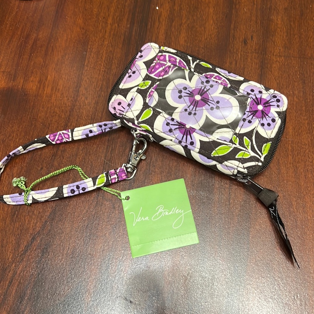 Vera Bradley - All in One Wristlet - Plum Petals